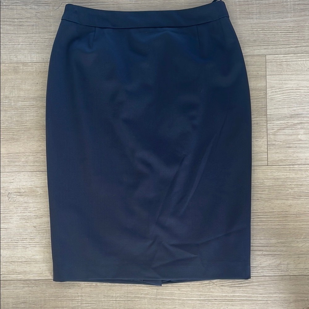 Elegant Navy Blue Pencil Skirt